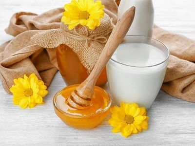 Kết hợp sữa với mật ong tốt cho sức khỏe nhưng sử dụng thế nào mới hiệu quả?