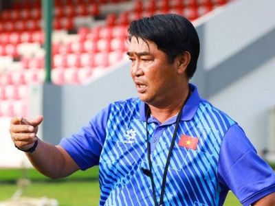 Thảm bại 0-5, HLV Minh Chiến than U16 Việt Nam tặng chiến thắng cho Indonesia