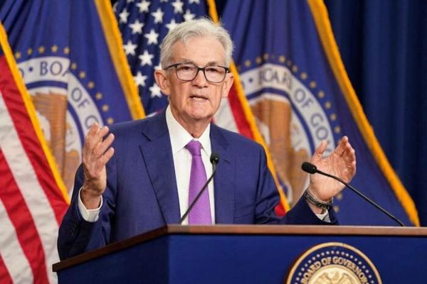 Chủ tịch Powell: Lạm phát tăng cao hơn dự đoán, có thể buộc Fed phải giữ nguyên lãi suất