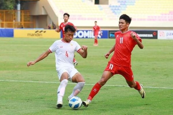 Đại thắng Myanmar 5-1, U16 Việt Nam vào bán kết