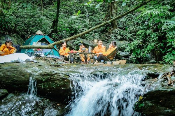 Du lịch cắm trại trên núi tại Hà Nội: Thêm lựa chọn để thu hút du khách
