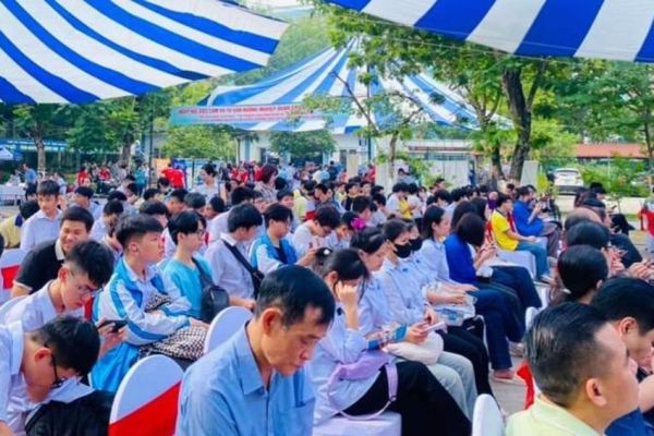Gần 3.000 cơ hội việc làm cho lao động ở quận cửa ngõ Hà Nội