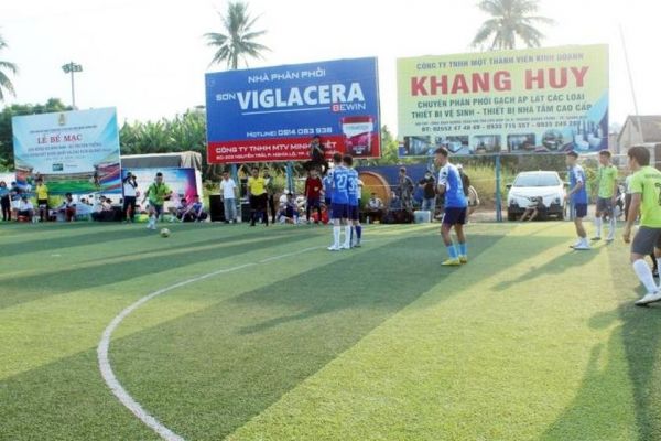 Giải bóng đá mini Công đoàn KKT Dung Quất và các KCN tỉnh