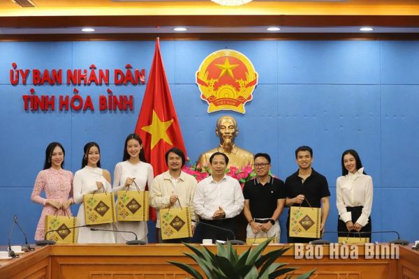 Họp thống nhất nội dung tổ chức vòng chung kết cuộc thi Hoa hậu quốc gia Việt Nam 2024