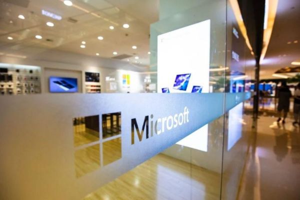 Microsoft đóng các cửa hàng ở Trung Quốc sau khi yêu cầu 700 - 800 nhân viên chuyển đến nước khác