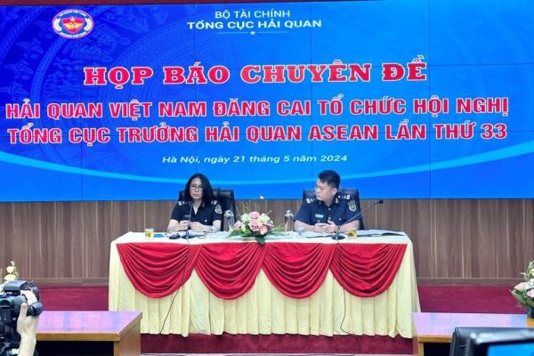 Nâng cao vị thế Hải quan Việt Nam trong cộng đồng Kinh tế ASEAN