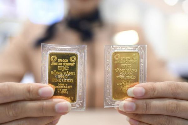 NHNN bán thêm 8.100 lượng vàng SJC ra thị trường