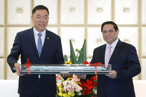 Tập đoàn hàng đầu Trung Quốc muốn tham gia làm đường sắt đô thị Hà Nội, TPHCM