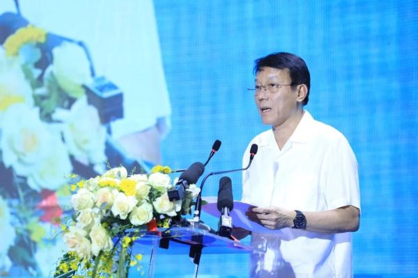 Thủ tướng đề nghị Hà Nội phải tiên phong trong chuyển đổi số
