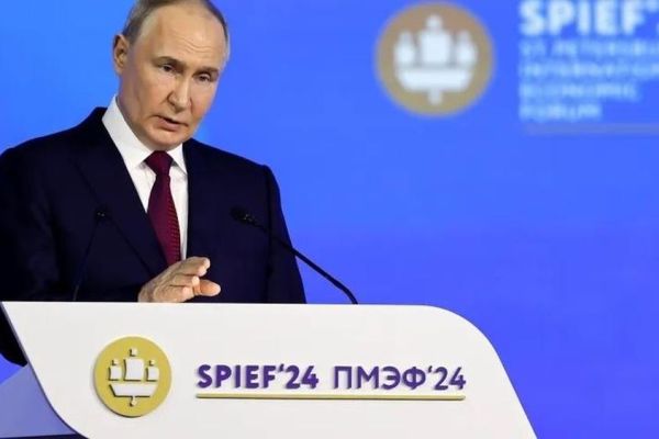 Tổng thống Putin nêu điều kiện ngừng bắn và đàm phán hòa bình với Ukraine khi hội nghị ở Thụy Sỹ sắp diễn ra