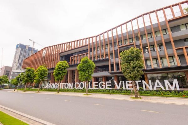 Trường phổ thông gần 200 năm tuổi của Anh mở cơ sở tại Việt Nam
