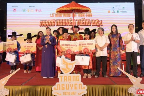 2 học sinh Lào Cai và Đắk Lắk trở thành Trạng Nguyên tiếng Việt 2024