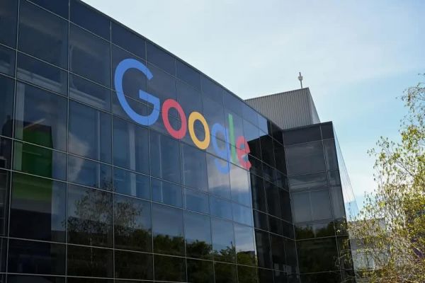 4 lãnh đạo của Google nhận mức thưởng hàng chục triệu USD