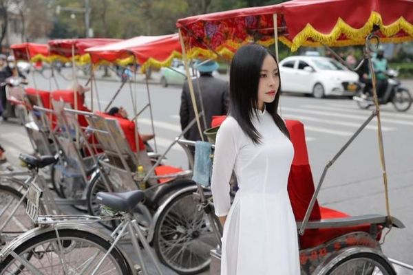 'Á hậu Việt thấp nhất lịch sử' khiến netizen bất ngờ khi đi thi nhan sắc quốc tế