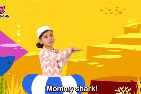 Cô bé 'cá mập con' trong MV 13 tỷ view sau 7 năm: Lột xác thành thiếu nữ, cuộc sống hiện tại gây chú ý