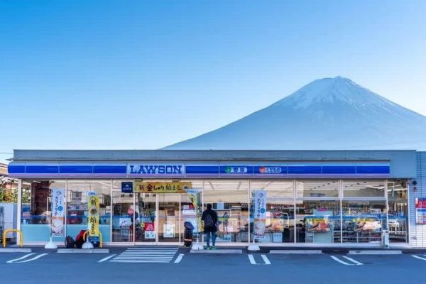 Dựng rào chắn đen ở 'góc check-in rất Nhật Bản'