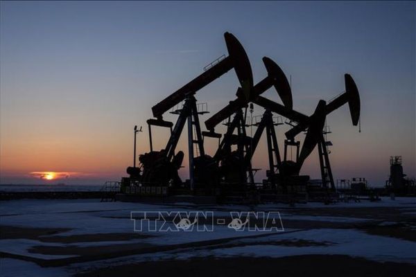 Giá dầu dự kiến sẽ tăng sau khi căng thẳng tại Trung Đông leo thang