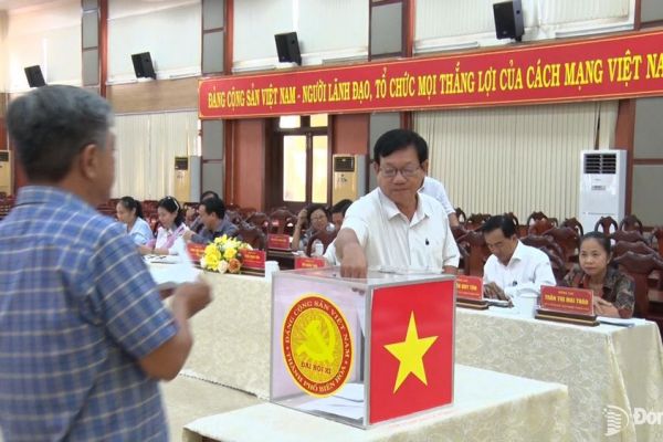 Giới thiệu nhân sự bầu chức danh Phó chủ tịch UBND thành phố Biên Hòa