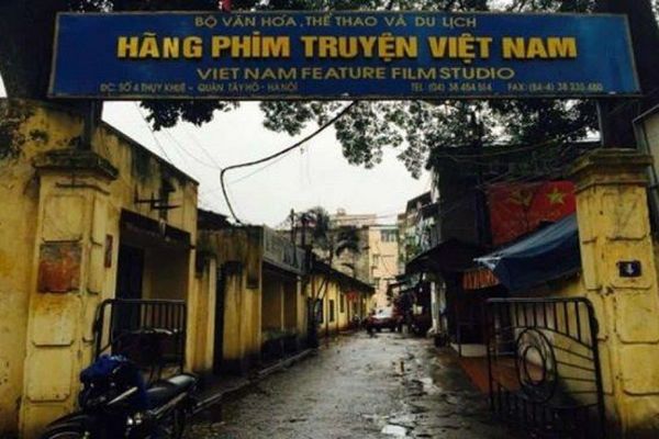 Hãng phim truyện Việt Nam: Lùm xùm từ cổ phần hóa đến nợ thuế