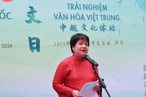 Học sinh Hà Nội tìm hiểu và trải nghiệm 'Ngày tiếng Trung quốc tế' năm 2024