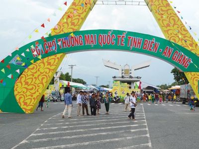 Hướng tới Hội chợ Thương mại quốc tế Tịnh Biên - An Giang