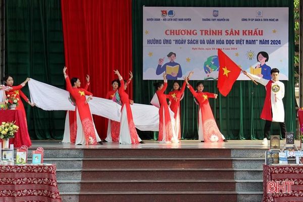 Hưởng ứng 'Ngày sách và Văn hóa đọc Việt Nam' ở Nghi Xuân