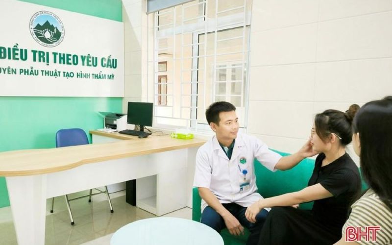Khai trương Phòng khám Thẩm mỹ tại Bệnh viện Đa khoa tỉnh Hà Tĩnh