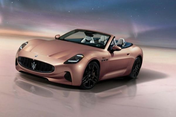Maserati ra mắt GranCabrio Folgore mui trần chạy điện mạnh 818 mã lực