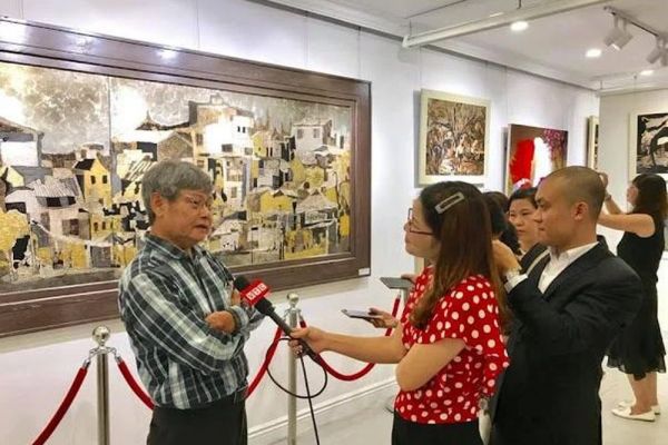 Những kỷ niệm và trải nghiệm từ 100 tác phẩm nghệ thuật của họa sĩ Văn Chiến