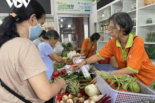 'Phiên chợ Xanh - Tử tế' đem nông sản sạch từ các vùng quê đến trung tâm TP.HCM
