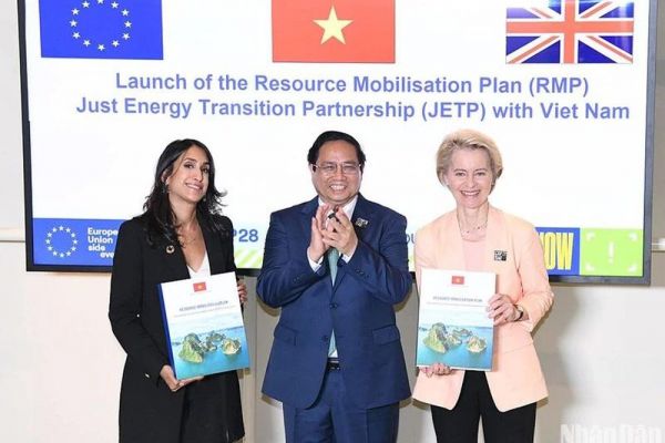 Thủ tướng Phạm Minh Chính công bố Kế hoạch huy động nguồn lực thực hiện Tuyên bố JETP