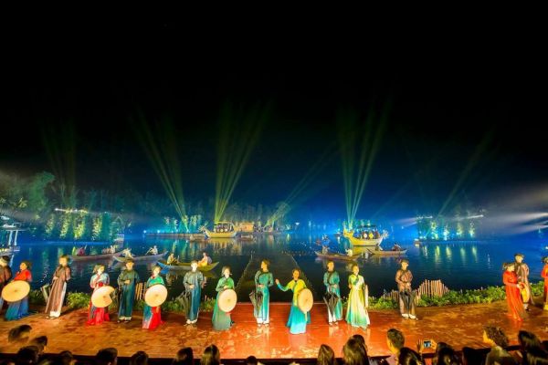 Trải nghiệm 15 tour du lịch đêm ở Hà Nội