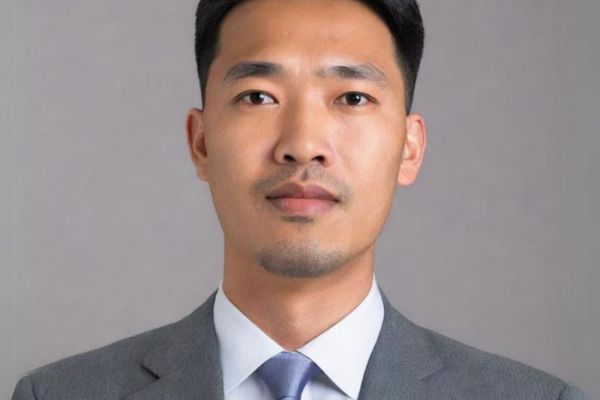 Trần Xuân Bách - Phó Tổng Giám đốc Điều hòa Hợp Phát