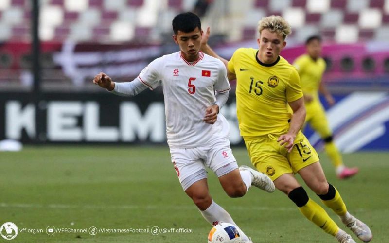 U23 Việt Nam 2-0 U23 Malaysia: Lê Nguyên Hoàng hay nhất