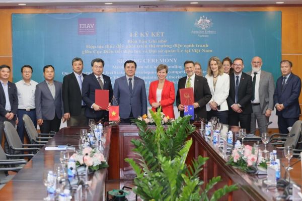 Việt Nam và Australia ký kết hợp tác phát triển thị trường điện cạnh tranh